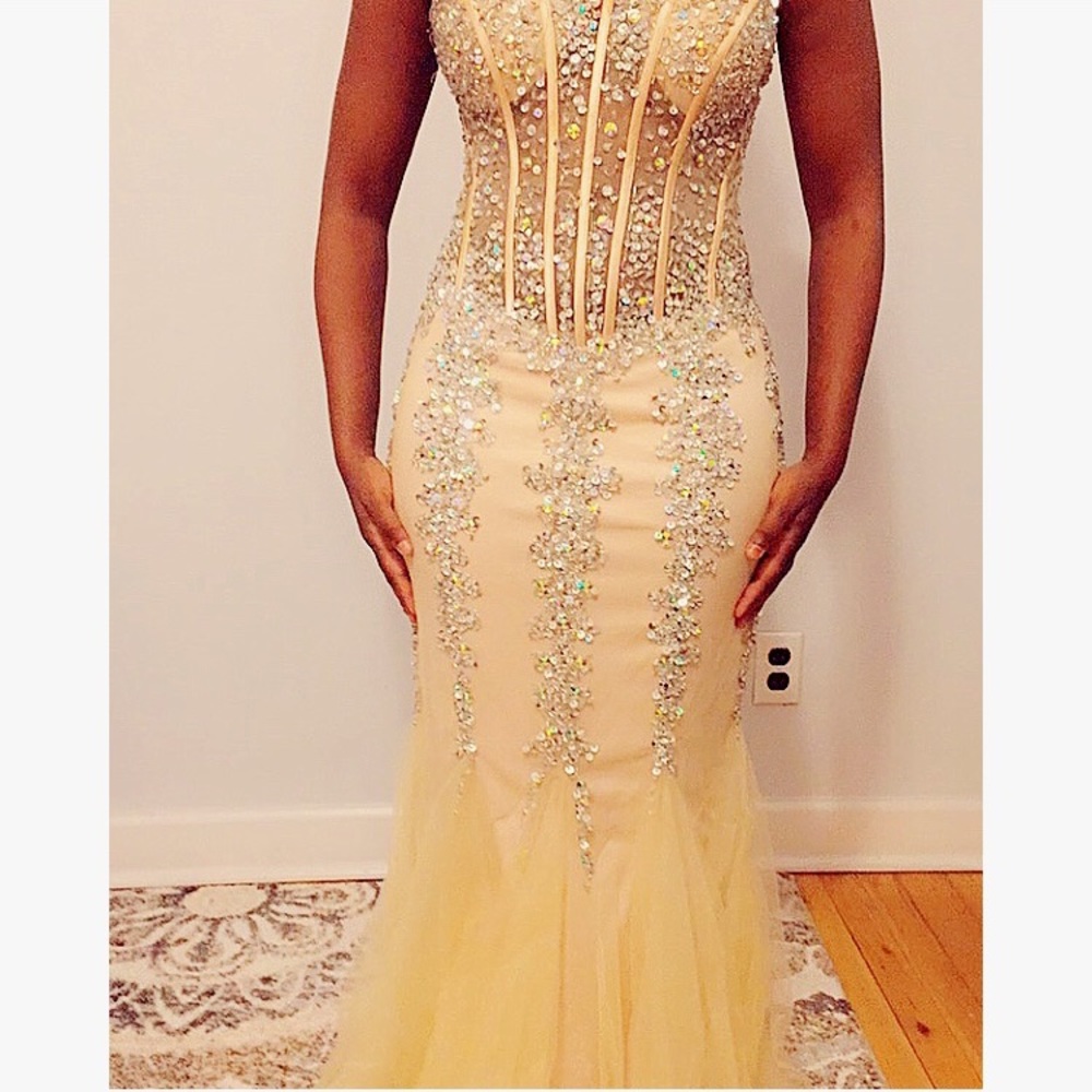 Jovani Prom/Evening dress....!!! (Size-6)